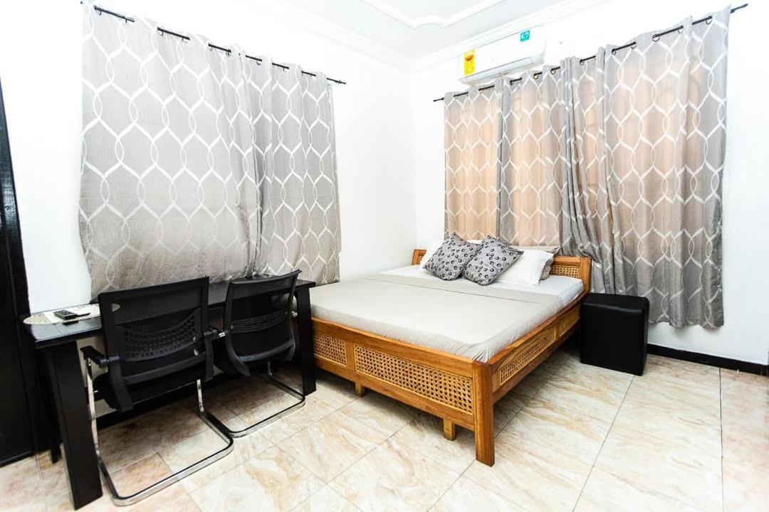 Dann Residence Ogbodjo Exterior foto
