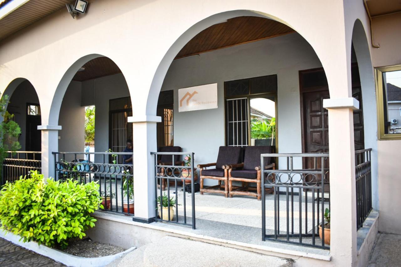 Dann Residence Ogbodjo Exterior foto
